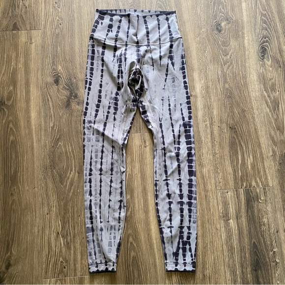 Lululemon Wunder Under High-Rise Tight 28" Full-On Luxtreme Size 6 - Picture 4 of 7